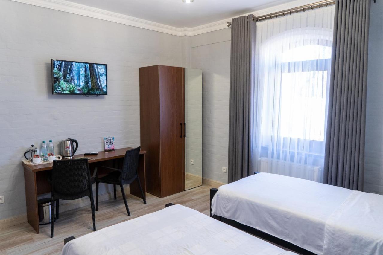 Nest Inn Tashkent Exterior photo